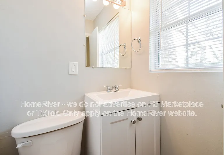 18 Westgate Park Dr — Photo 7