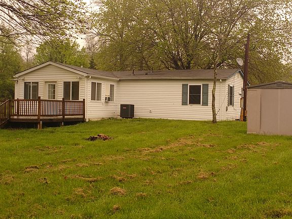 3rd image of 110 Station Ln