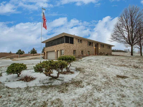 820 S Highway 12, Ponca, NE 68770