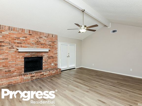 4th image of 6308 Lotus Dr