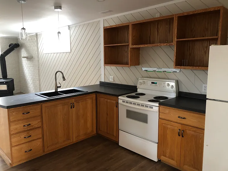 285 Van Order Dr #2 — Photo 7
