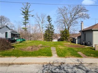 32 Washington St, Brant, ON N3L 2A5