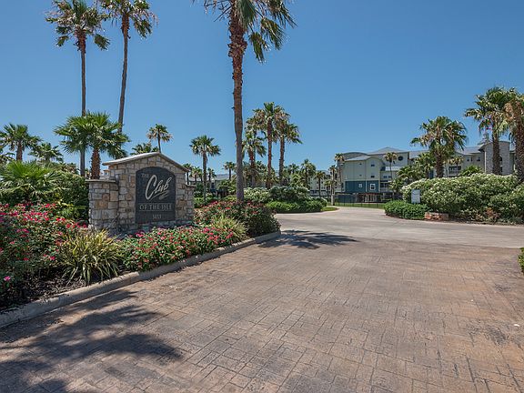 2nd image of 3433 Cove Ln Unit 2313
