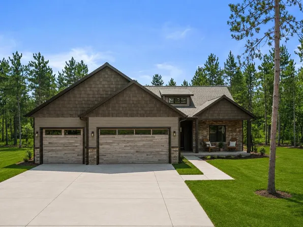 305 Timberline Ct, Nekoosa, WI 54457