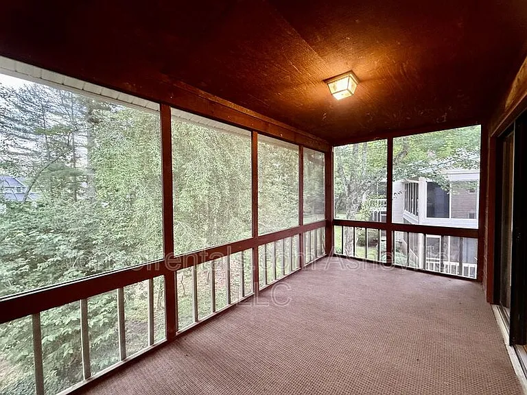 181 N Britton Creek Ct — Photo 21