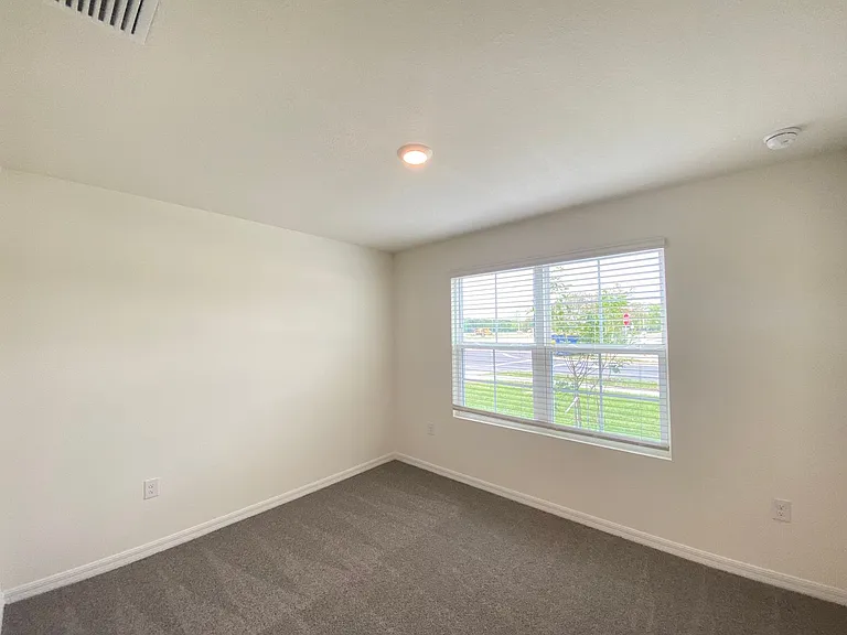 2113 NW 247th Dr — Photo 7