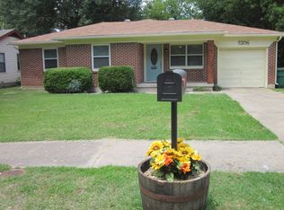 4306 Walnut St, Greenville, TX 75401