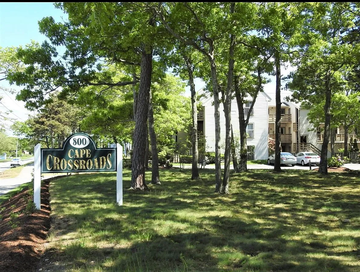 3 bed, 1152 sqft, $2,850 — Photo 1