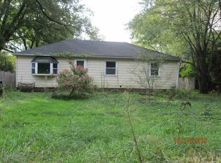 1400 Banks St, Rockford, IL 61102