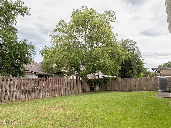 2nd image of 640 PICASSO Avenue