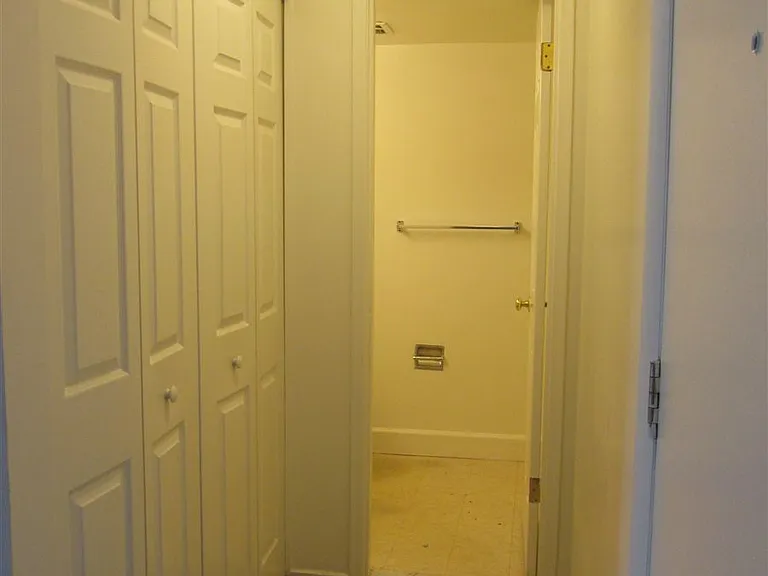 404 W Forest Ave — Photo 9