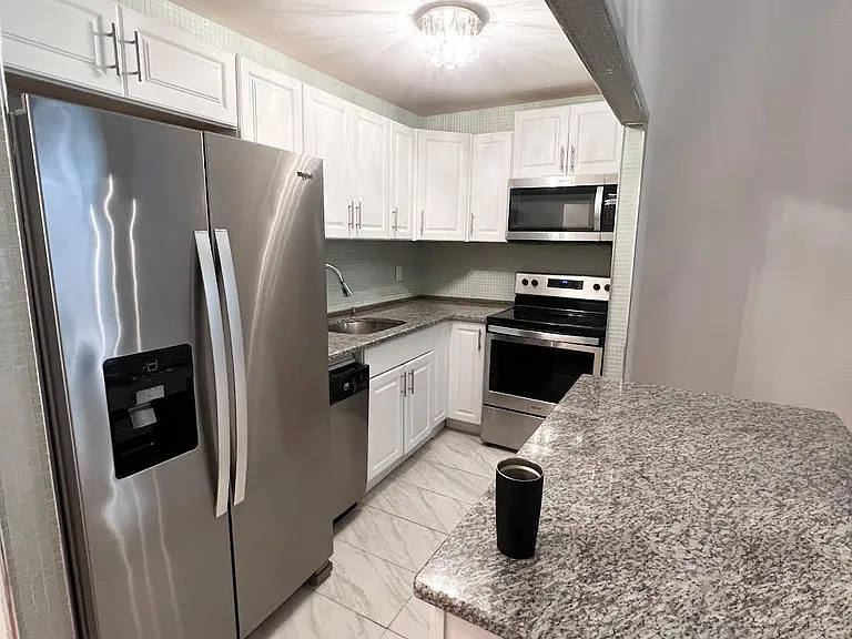 135 Lancaster St #1 — Photo 4