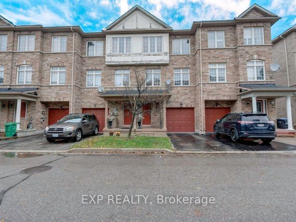 7035 Rexwood Rd #13, Mississauga, ON L4T 4M8