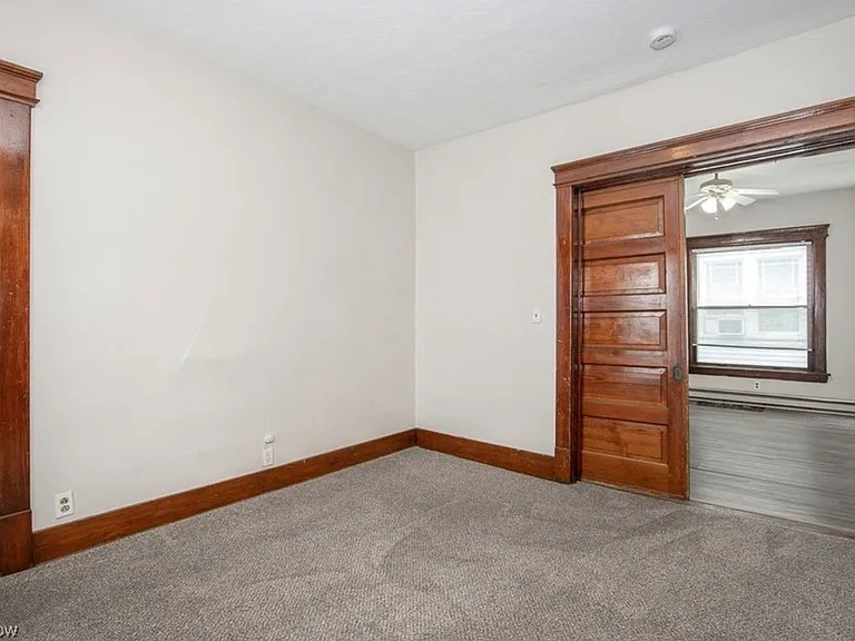 518 Washington Ave #1 — Photo 8