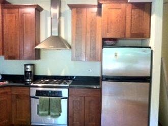 5th image of 1649 W Balmoral Ave