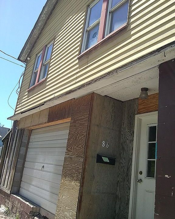 1st image of 86 Spruce St