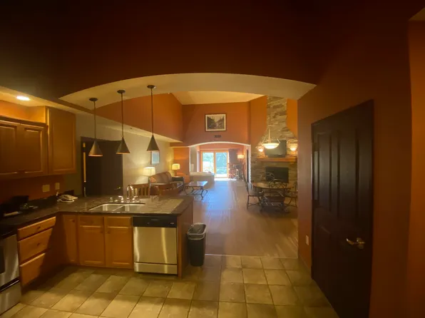 2137 2411th Riv, Wisconsin Dells, WI 53965