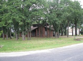 237 Gatewood Cir E, Burleson, TX 76028