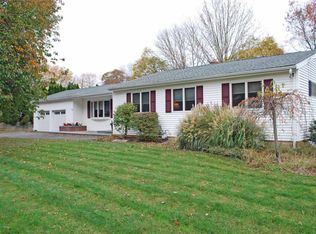 35 Carlton Dr, Tinton Falls, NJ 07724