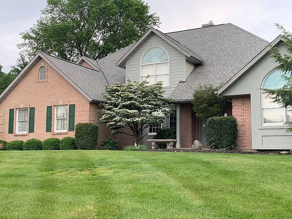 1st image of 31 Muirfield Dr