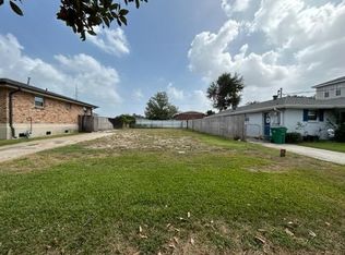 613 Lake Ave, Metairie, LA 70005