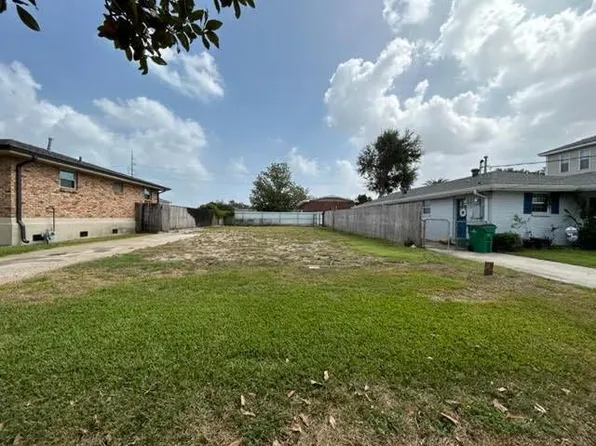 613 Lake Ave, Metairie, LA 70005