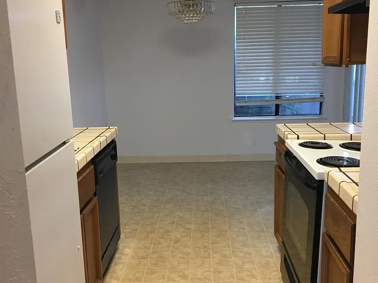 6342 Joaquin Murieta Ave — Photo 2