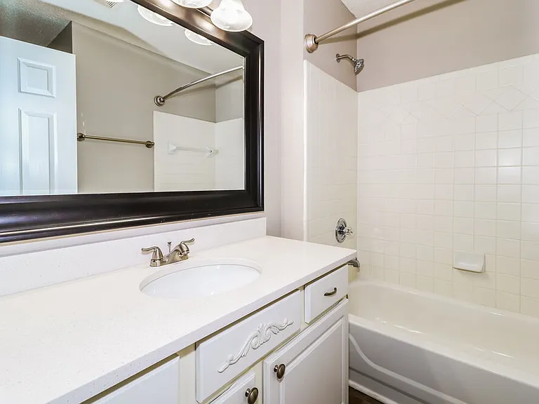 9245 Tamhaven Dr — Photo 14