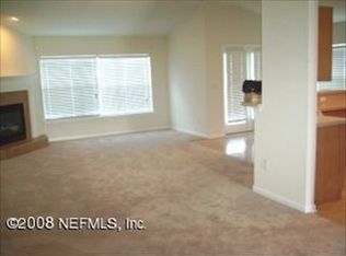 8235 Stelling Dr, Jacksonville, FL 32244