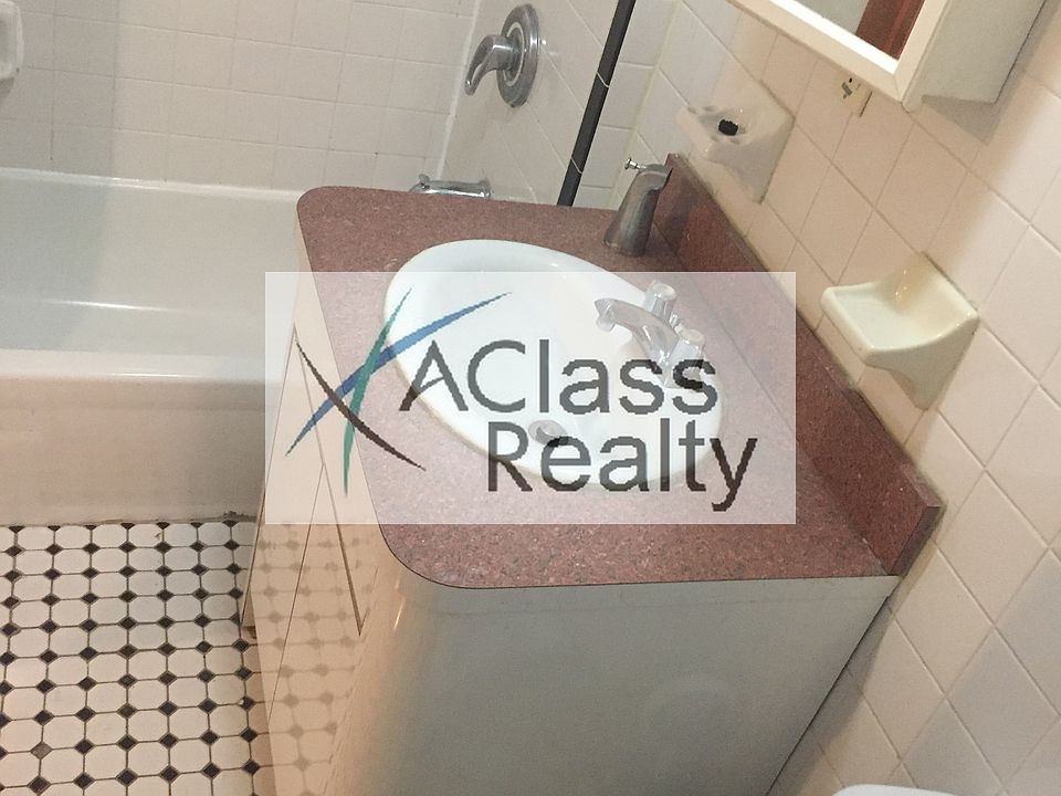 1st image of 3120 56th St #1A