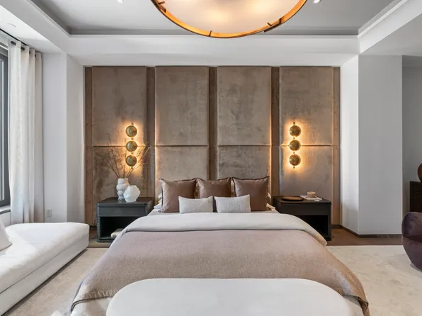 730 Fifth Avenue image 14 of 46