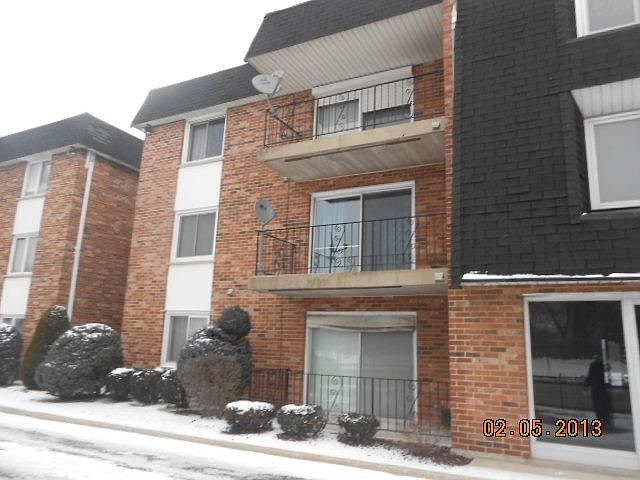 1st image of 1029 Burnham Ave APT 302