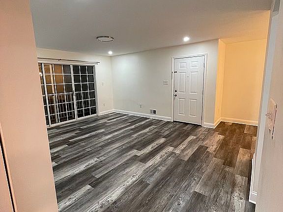 3rd image of 35 Navajo Ct #1605