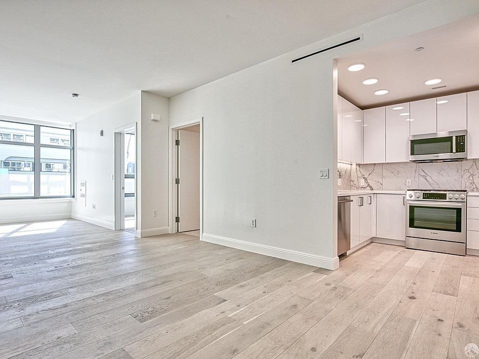 1st image of 588 Minna St #202