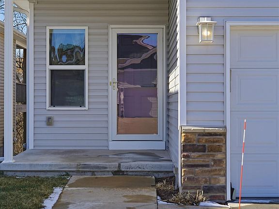3rd image of 5615 Barrington Cir
