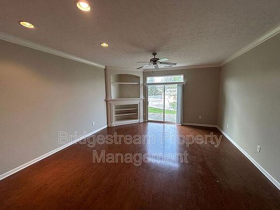 2nd image of 4359 Straight Arrow Rd