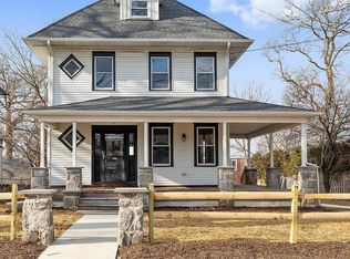 17 W Merchant St, Audubon, NJ 08106