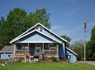 6024 NW 59th Ct, Johnston, IA 50131