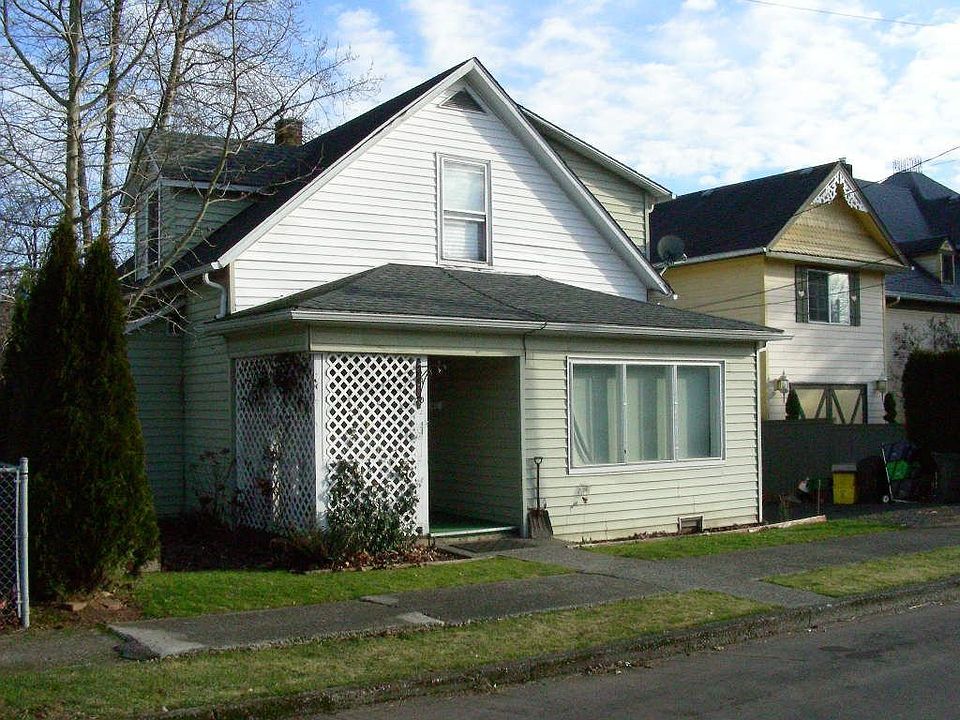 1st image of 326 Love St