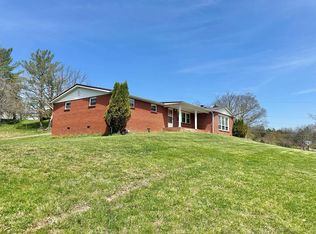 68 Beths Ln, Cedar Bluff, VA
