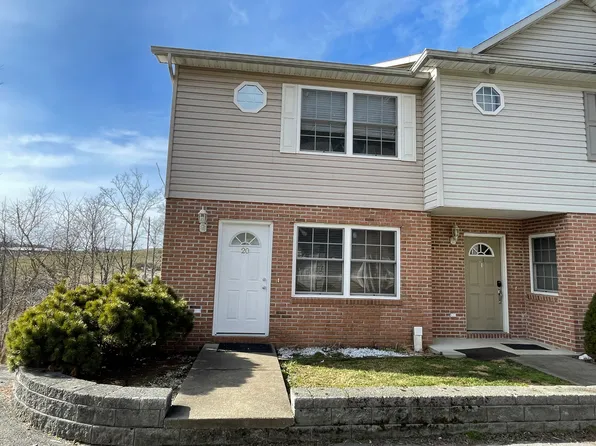 20 Hannah Ln, Morgantown, WV 26505