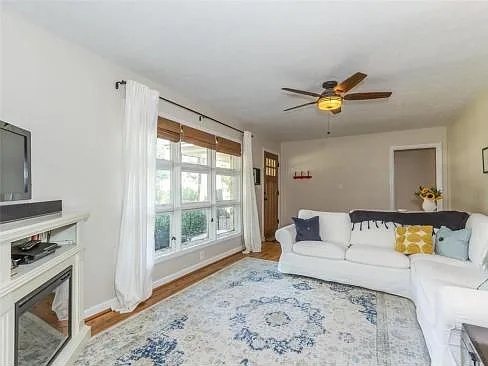 2565 Ball Park Dr — Photo 4