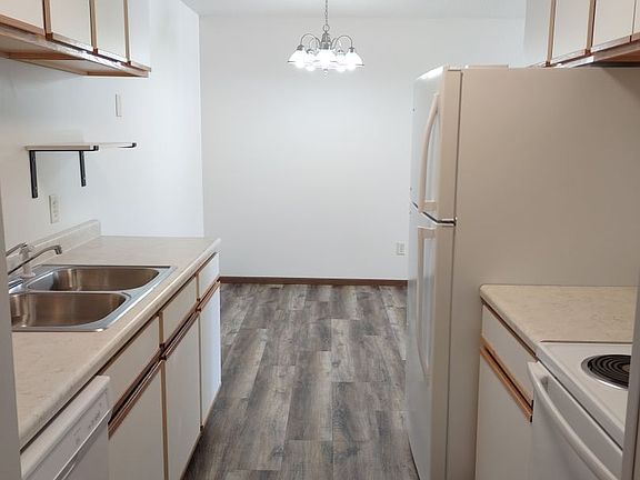 4th image of 31210 Pequot Blvd #204