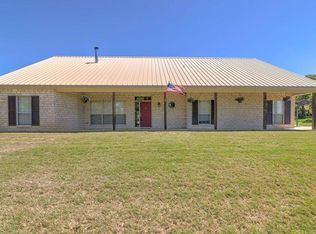 5424 Oakridge Rd, Joshua, TX 76058