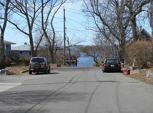 3rd image of 3 Norseman Ave