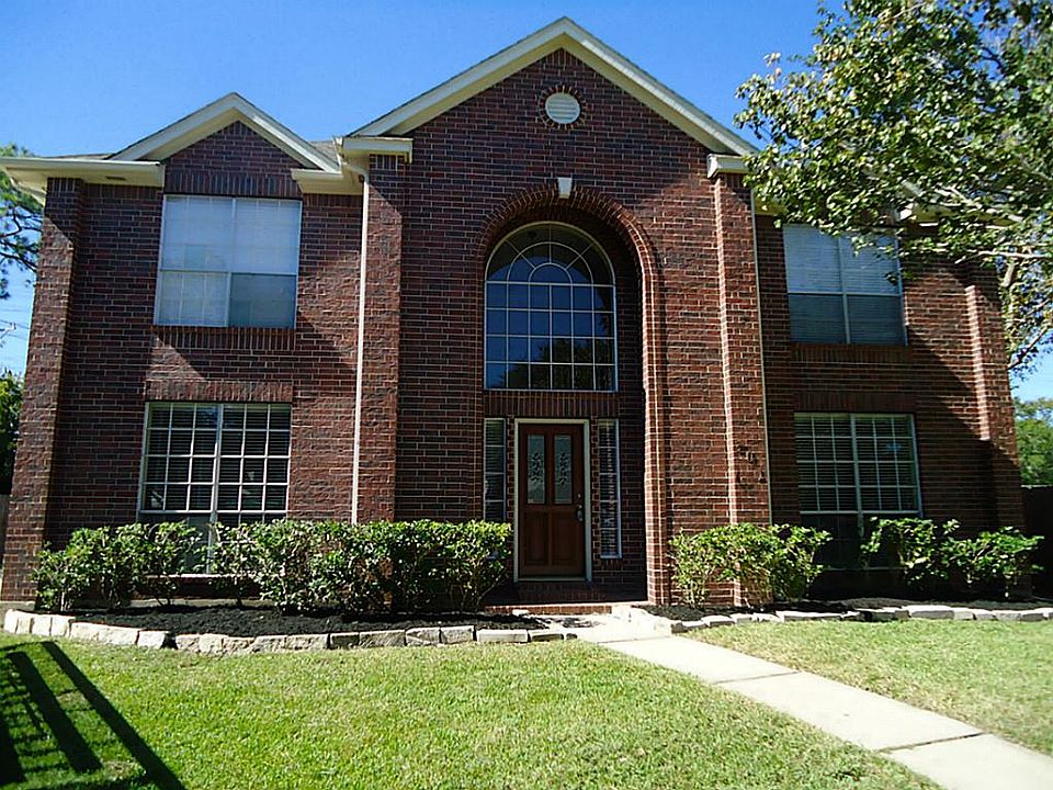 1st image of 307 Wild Plum Dr