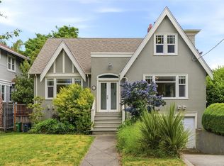 15 Linden Ave, Victoria, BC V8V4C9