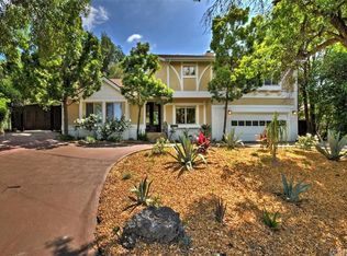 22300 Burbank Blvd, Woodland Hills, CA 91367