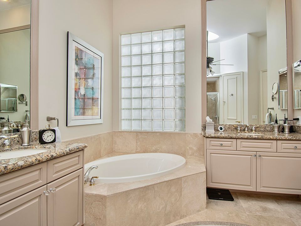 1st image of 7959 Villa D Este Way
