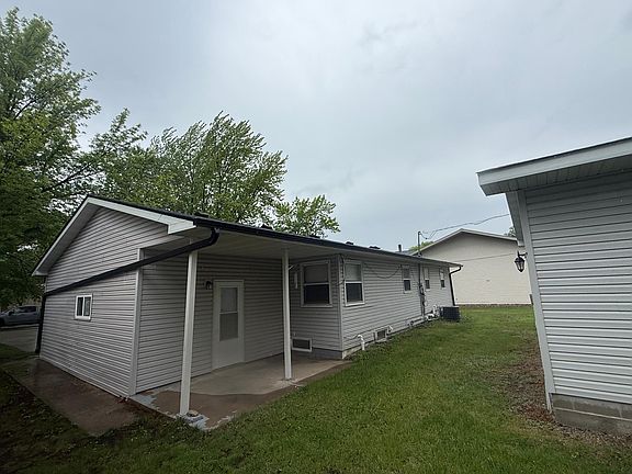 3rd image of 1614 11th Ave
